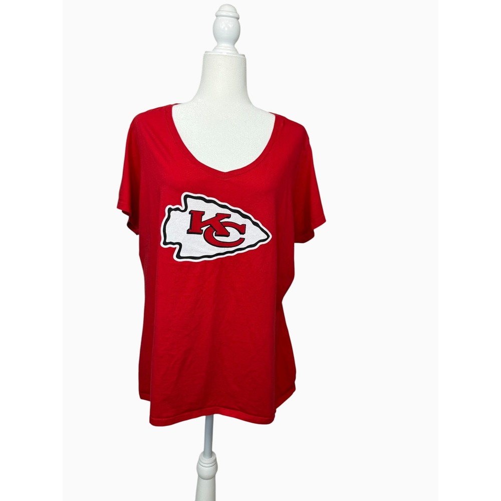 Kansas City Chiefs Womens 2XL Red Number 1 Mom V Neck T Shirt NFL Football